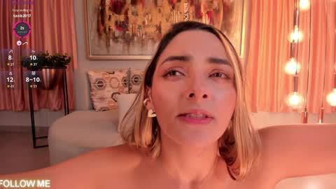 Snapshot of melissamoore_ chatting on February 2025 08:43:01 AM Call me Meli online show from February 2025 08:43:01 AM