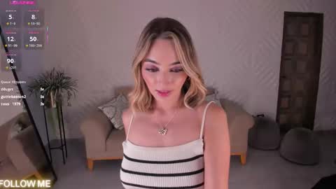 Snapshot of melissamoore_ chatting on November 2025 02:45:02 AM Call me Meli online show from November 2025 02:45:02 AM