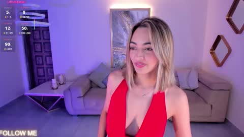 Snapshot of melissamoore_ chatting on November 2025 03:38:01 AM Call me Meli online show from November 2025 03:38:01 AM