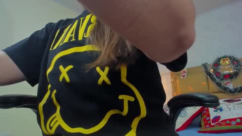    online show from December 2025 07:33:02 PM