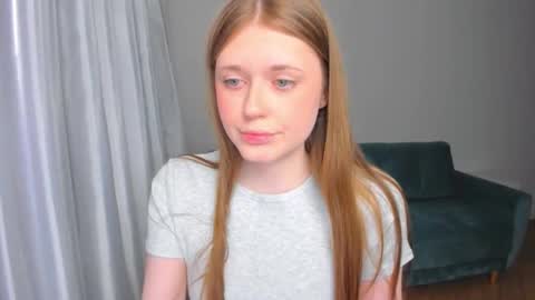 Snapshot of melissssa_bloom chatting on March 2026 05:04:01 PM Melissa online show from March 2026 05:04:01 PM