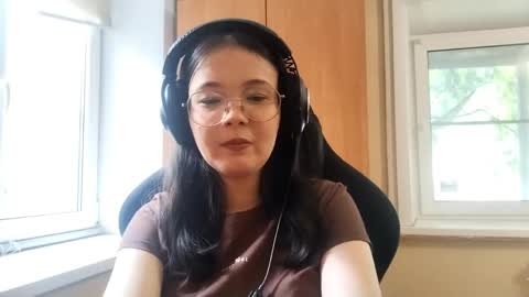 mellieyamazaki online show from May 2026 09:28:02 AM