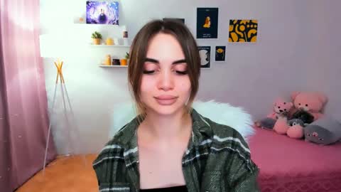 Tessa online show from February 2025 09:09:01 PM