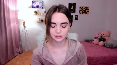 Tessa online show from February 2025 09:27:02 PM