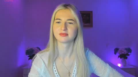 Snapshot of mellina_tey chatting on January 2025 08:37:02 PM Mellina online show from January 2025 08:37:02 PM