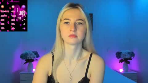 Snapshot of mellina_tey chatting on February 2025 05:31:02 PM Mellina online show from February 2025 05:31:02 PM
