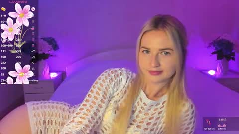 Snapshot of mellina_tey chatting on September 2025 09:16:02 PM Mellina online show from September 2025 09:16:02 PM