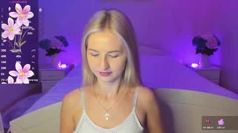 Snapshot of mellina_tey chatting on October 2025 08:51:01 PM Mellina online show from October 2025 08:51:01 PM