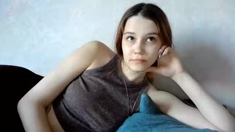 Snapshot of mellisamaxwell chatting on April 2026 07:25:02 AM Mellisa online show from April 2026 07:25:02 AM