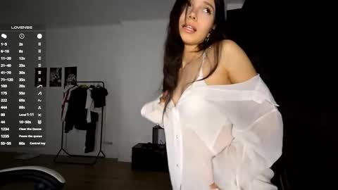 EVA online show from November 2025 04:32:02 PM