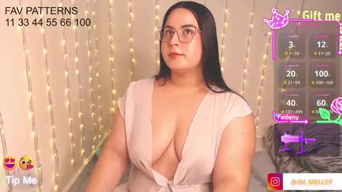 Snapshot of melly_parkerr chatting on February 2026 04:17:01 PM Mellissa OnlyFans online show from February 2026 04:17:01 PM
