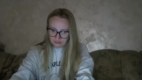 Melly online show from October 2025 07:06:02 AM