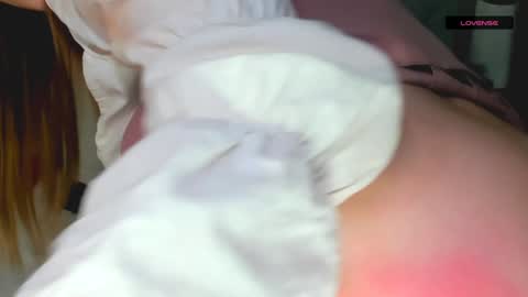 Snapshot of melmooon chatting on December 2024 06:27:02 PM MelMooon online show from December 2024 06:27:02 PM