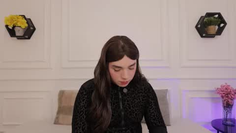 Meloddy online show from November 2025 07:02:02 PM