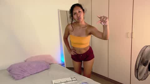 Snapshot of melody24_ chatting on January 2025 02:42:02 PM melody24_ online show from January 2025 02:42:02 PM