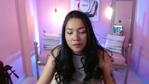 Snapshot of melody_1_ chatting on April 2026 02:13:01 AM melody_1_ online show from April 2026 02:13:01 AM