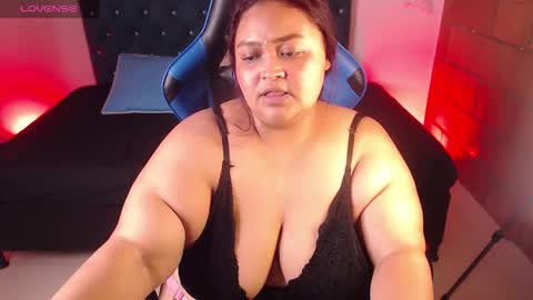 Snapshot of melody_slut chatting on October 2025 12:19:01 AM melody online show from October 2025 12:19:01 AM
