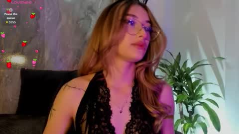 melodylanee online show from October 2025 11:00:01 AM