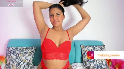 Snapshot of melodymoore_ chatting on March 2025 02:04:02 AM Melody online show from March 2025 02:04:02 AM