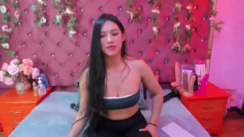 Melodysmithass online show from October 2025 02:24:01 AM