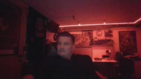 Melveric online show from October 2025 09:28:02 PM