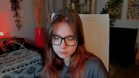Snapshot of memorycadence chatting on September 2025 03:48:02 PM Mia online show from September 2025 03:48:02 PM