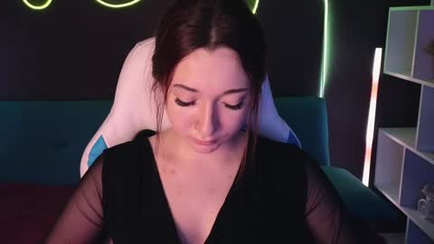 Mencialo online show from December 2024 04:23:02 AM