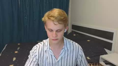 Mickey online show from October 2025 03:57:02 PM