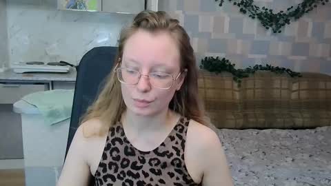 meowcr online show from October 2025 11:38:01 AM