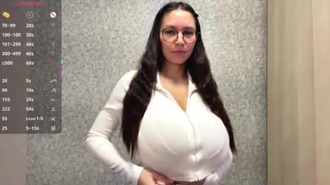 Snapshot of meowgirlye chatting on February 2026 11:24:01 AM Mona online show from February 2026 11:24:01 AM