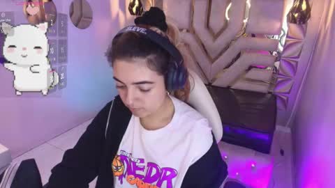    online show from September 2025 07:47:01 PM