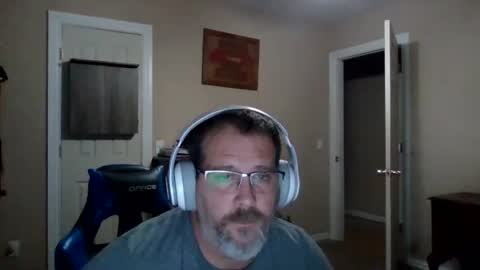 Snapshot of mercer1977 chatting on October 2025 06:01:01 AM mercer1977 online show from October 2025 06:01:01 AM