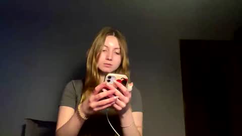 Joan  online show from December 2025 12:36:02 PM