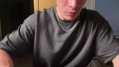 Snapshot of merlin07299 chatting on October 2025 11:34:02 PM merlin07299 online show from October 2025 11:34:02 PM