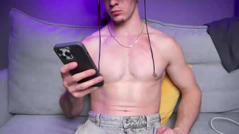 Snapshot of merlin07299 chatting on October 2025 12:19:02 AM merlin07299 online show from October 2025 12:19:02 AM