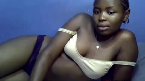 merlin_queen online show from October 2025 02:15:01 PM