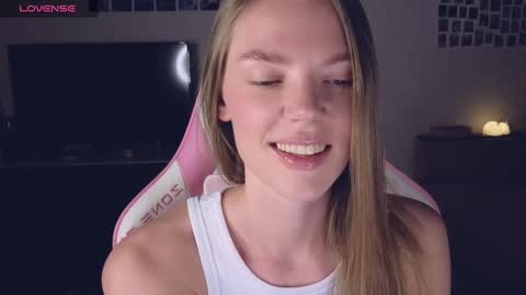 Susan online show from December 2024 06:12:01 PM