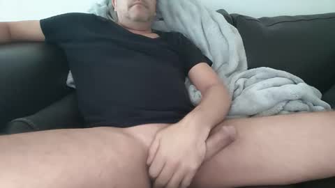 Snapshot of metroguy46 chatting on October 2025 06:56:02 AM metroguy46 online show from October 2025 06:56:02 AM