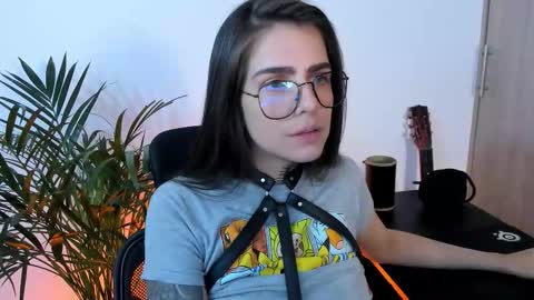 Meurif online show from October 2025 02:25:02 AM