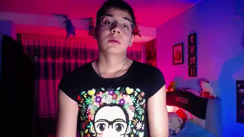 Jhon online show from November 2025 02:22:01 AM