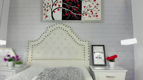 Snapshot of meybaldini chatting on November 2025 11:42:02 AM Mey Cute online show from November 2025 11:42:02 AM