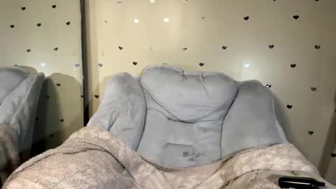 mezzy69 online show from March 2025 12:48:01 PM