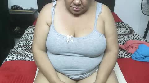 mhia1972 online show from January 2026 04:45:02 PM