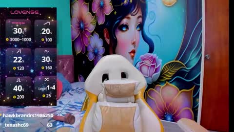 Snapshot of mia_bigtits_17 chatting on December 2024 01:58:02 AM Mia online show from December 2024 01:58:02 AM