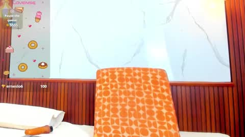 Snapshot of mia_conde1_ chatting on February 2025 01:11:01 PM Mia Conde online show from February 2025 01:11:01 PM