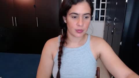 Snapshot of mia_danielsx chatting on December 2024 04:40:01 AM Mia online show from December 2024 04:40:01 AM