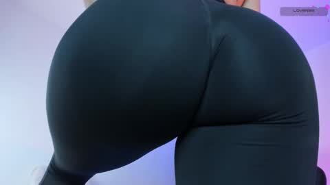 Mia online show from February 2025 01:55:01 AM