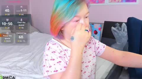 Mia online show from January 2026 02:37:02 AM