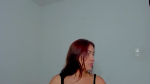 MIA online show from November 2025 10:01:01 PM