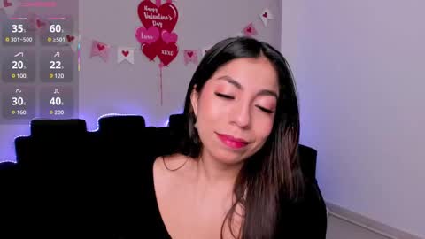 Mia online show from March 2025 12:01:01 PM